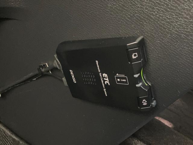 デリカＤ：５Ｐ　４ＷＤ　ディーゼル　フルセグナビ　フリップダウンモニター衝突軽減被害ブレーキ　フルセグナビ　パノラマカメラ　Ｂｌｕｅｔｏｏｔｈ　ＵＳＢ　後席モニター　両側電動スライドドア　クルコン　シートヒーター　オートステップ　ＬＥＤ　パワーバックドア（滋賀県）の中古車