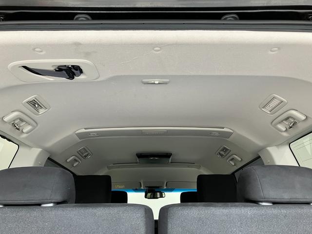 デリカＤ：５Ｐ　４ＷＤ　ディーゼル　フルセグナビ　フリップダウンモニター衝突軽減被害ブレーキ　フルセグナビ　パノラマカメラ　Ｂｌｕｅｔｏｏｔｈ　ＵＳＢ　後席モニター　両側電動スライドドア　クルコン　シートヒーター　オートステップ　ＬＥＤ　パワーバックドア（滋賀県）の中古車