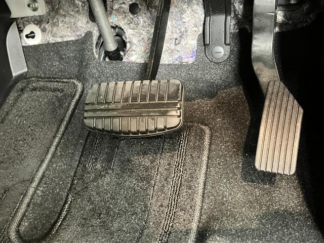 デリカＤ：５Ｐ　４ＷＤ　ディーゼル　フルセグナビ　フリップダウンモニター衝突軽減被害ブレーキ　フルセグナビ　パノラマカメラ　Ｂｌｕｅｔｏｏｔｈ　ＵＳＢ　後席モニター　両側電動スライドドア　クルコン　シートヒーター　オートステップ　ＬＥＤ　パワーバックドア（滋賀県）の中古車