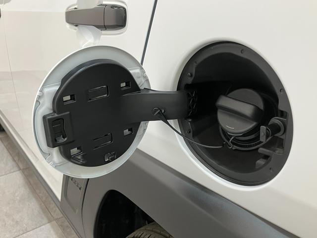 タフトＧダーククロムベンチャー　１０型ナビ　届出済未使用車衝突被害軽減ブレーキ　コーナーセンサー　１０型フルセグナビ　バックカメラ　ＤＶＤ再生　Ｂｌｕｅｔｏｏｔｈ　ＵＳＢ　前後ドラレコ　前席シートヒーター　電動パーキング　ＬＥＤ　オートライト　クルコン（滋賀県）の中古車