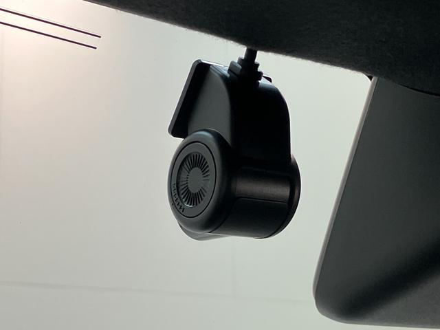 タフトＧダーククロムベンチャー　１０型ナビ　届出済未使用車衝突被害軽減ブレーキ　コーナーセンサー　１０型フルセグナビ　バックカメラ　ＤＶＤ再生　Ｂｌｕｅｔｏｏｔｈ　ＵＳＢ　前後ドラレコ　前席シートヒーター　電動パーキング　ＬＥＤ　オートライト　クルコン（滋賀県）の中古車