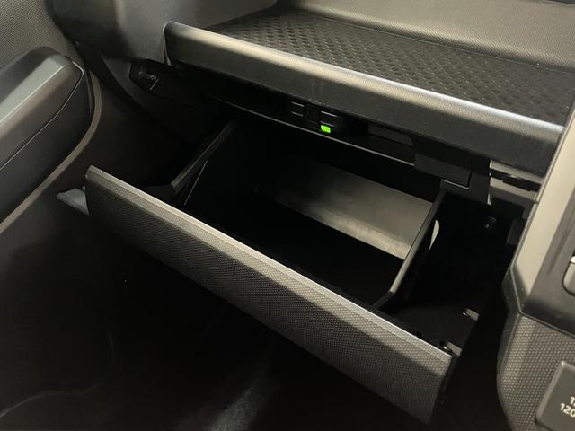 タフトＧダーククロムベンチャー　１０型ナビ　届出済未使用車衝突被害軽減ブレーキ　コーナーセンサー　１０型フルセグナビ　バックカメラ　ＤＶＤ再生　Ｂｌｕｅｔｏｏｔｈ　ＵＳＢ　前後ドラレコ　前席シートヒーター　電動パーキング　ＬＥＤ　オートライト　クルコン（滋賀県）の中古車