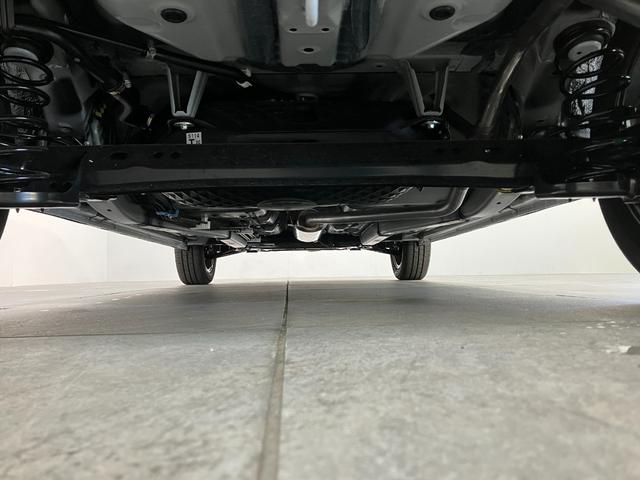 タフトＧダーククロムベンチャー　１０型ナビ　届出済未使用車衝突被害軽減ブレーキ　コーナーセンサー　１０型フルセグナビ　バックカメラ　ＤＶＤ再生　Ｂｌｕｅｔｏｏｔｈ　ＵＳＢ　前後ドラレコ　前席シートヒーター　電動パーキング　ＬＥＤ　オートライト　クルコン（滋賀県）の中古車