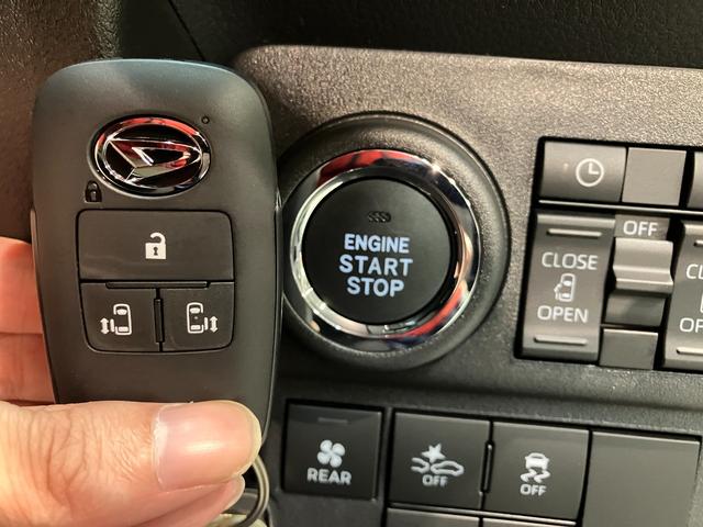 アトレーRS ターボ 4WD コーナーセンサー 届出済未使用車衝突被害軽減ブレーキ コーナーセンサー 4WD ターボ バックカメラ(ナビ装着時用) 両側電動スライドドア LED オートライト 電動格納式ミラー クルコン オートエアコン スマートキー エコアイドル(滋賀県)の中古車