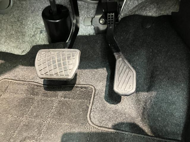 ムーヴキャンバスストライプスG 4WD ディスプレイオーディオ 駐車支援機能衝突被害軽減ブレーキ 9型ディスプレイオーディオ フルセグ パノラマカメラ Bluetooth USB 前後ドラレコ 両側電動スライドドア LED オートライト パーキングアシスト 前席シートヒーター(滋賀県)の中古車