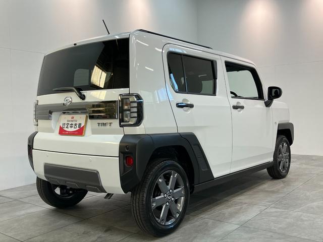 タフトＧターボダーククロムベンチャー　１０型ナビ　届出済未使用車衝突被害軽減ブレーキ　コーナーセンサー　１０型フルセグナビ　バックカメラ　ＤＶＤ再生　Ｂｌｕｅｔｏｏｔｈ　ＵＳＢ　前後ドラレコ　前席シートヒーター　電動パーキング　オートライト　クルコン　ターボ（滋賀県）の中古車