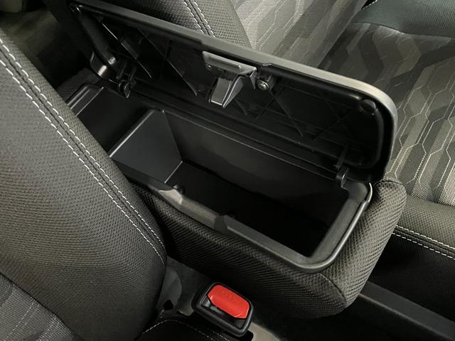 タフトＧターボダーククロムベンチャー　１０型ナビ　届出済未使用車衝突被害軽減ブレーキ　コーナーセンサー　１０型フルセグナビ　バックカメラ　ＤＶＤ再生　Ｂｌｕｅｔｏｏｔｈ　ＵＳＢ　前後ドラレコ　前席シートヒーター　電動パーキング　オートライト　クルコン　ターボ（滋賀県）の中古車