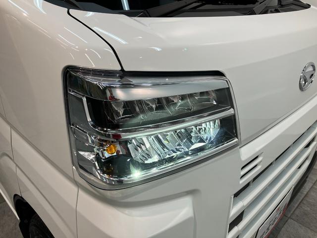 ハイゼットカーゴＤＸ　４ＷＤ　ＣＶＴ車　フルセグナビ　ドラレコ　車検整備付衝突被害軽減ブレーキ　スマアシ　コーナーセンサー　キーレス　前席パワーウインドウ　フルセグナビ　ドラレコ　ＥＴＣ　ＤＶＤ再生　Ｂｌｕｅｔｏｏｔｈ　ＬＥＤ　オートライト　パートタイム４ＷＤ（滋賀県）の中古車