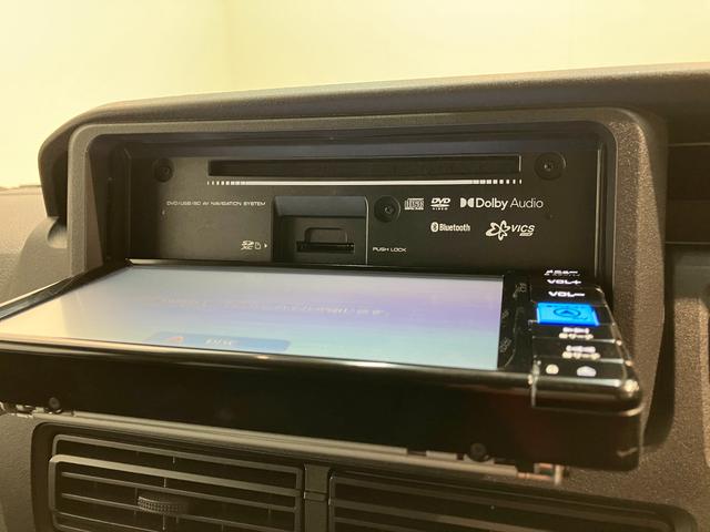 ハイゼットカーゴＤＸ　４ＷＤ　ＣＶＴ車　フルセグナビ　ドラレコ　車検整備付衝突被害軽減ブレーキ　スマアシ　コーナーセンサー　キーレス　前席パワーウインドウ　フルセグナビ　ドラレコ　ＥＴＣ　ＤＶＤ再生　Ｂｌｕｅｔｏｏｔｈ　ＬＥＤ　オートライト　パートタイム４ＷＤ（滋賀県）の中古車