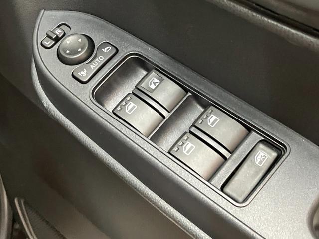 タントＸ　１０型フルセグナビ　バックカメラ　前後ドラレコ　ＬＥＤ衝突被害軽減ブレーキ　コーナーセンサー　１０型フルセグナビ　Ｂｌｕｅｔｏｏｔｈ　ＤＶＤ再生　ＵＳＢ　バックカメラ　前後ドラレコ　左側電動スライドドア　前席シートヒーター　オートライト　スマートキー（滋賀県）の中古車