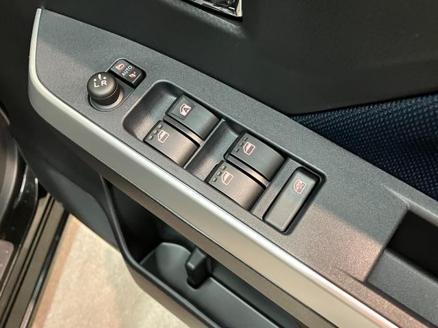 トールカスタムＧ　９型ディスプレイオーディオ　Ｂカメラ　クルコン衝突被害軽減ブレーキ　コーナーセンサー　９型ディスプレイオーディオ　フルセグ　Ｂｌｕｅｔｏｏｔｈ　ＵＳＢ　バックカメラ　両側電動スライドドア　電動パーキング　ＬＥＤ　レーダークルーズコントロール（滋賀県）の中古車