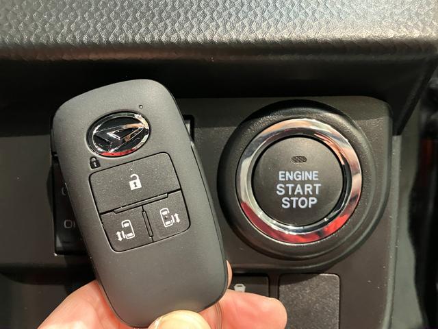 トールカスタムＧ　９型ディスプレイオーディオ　Ｂカメラ　クルコン衝突被害軽減ブレーキ　コーナーセンサー　９型ディスプレイオーディオ　フルセグ　Ｂｌｕｅｔｏｏｔｈ　ＵＳＢ　バックカメラ　両側電動スライドドア　電動パーキング　ＬＥＤ　レーダークルーズコントロール（滋賀県）の中古車