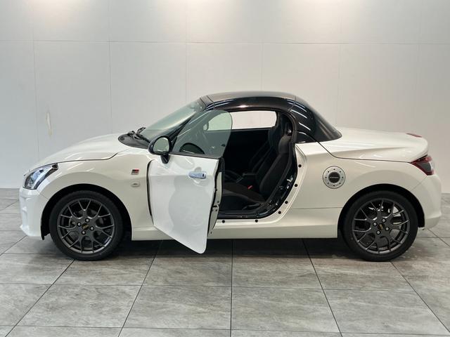 コペンＧＲスポーツ　ナビ　バックカメラ　ＬＥＤ　ＨＫＳマフラーＧＲ専用サスペンション　ワンセグナビ　Ｂｌｕｅｔｏｏｔｈ　ＥＴＣ　ＭＯＭＯ製ハンドル　レカロシート　ＢＢＳ製アルミホイール　ＨＫＳマフラー　シートヒーター　ＬＥＤ　パドルシフト　スマートキー（滋賀県）の中古車