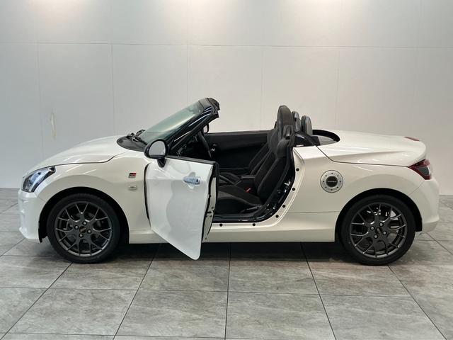 コペンＧＲスポーツ　ナビ　バックカメラ　ＬＥＤ　ＨＫＳマフラーＧＲ専用サスペンション　ワンセグナビ　Ｂｌｕｅｔｏｏｔｈ　ＥＴＣ　ＭＯＭＯ製ハンドル　レカロシート　ＢＢＳ製アルミホイール　ＨＫＳマフラー　シートヒーター　ＬＥＤ　パドルシフト　スマートキー（滋賀県）の中古車