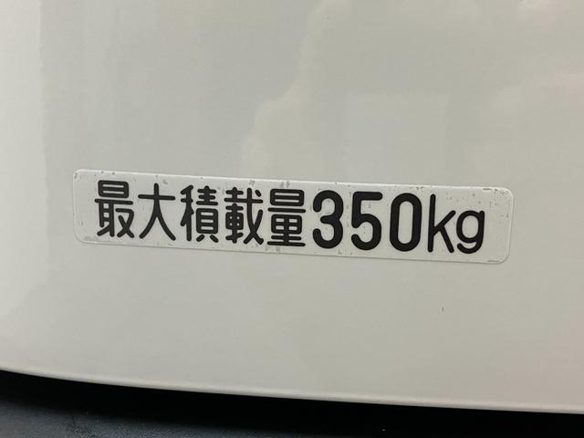 ハイゼットカーゴＤＸ　４ＷＤ　コーナーセンサー　ドラレコ　キーレスエントリー衝突被害軽減ブレーキ　スマアシ　コーナーセンサー　前席パワーウインドウ　ＡＭ／ＦＭステレオ　両側スライドドア　パートタイム４ＷＤ　オートライト　マニュアルレベリング　ドラレコ（滋賀県）の中古車