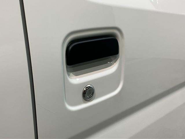 ハイゼットカーゴＤＸ　４ＷＤ　コーナーセンサー　ドラレコ　キーレスエントリー衝突被害軽減ブレーキ　スマアシ　コーナーセンサー　前席パワーウインドウ　ＡＭ／ＦＭステレオ　両側スライドドア　パートタイム４ＷＤ　オートライト　マニュアルレベリング　ドラレコ（滋賀県）の中古車