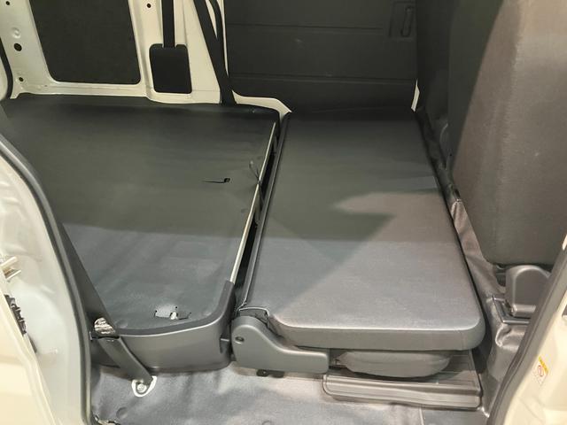 ハイゼットカーゴＤＸ　４ＷＤ　コーナーセンサー　ドラレコ　キーレスエントリー衝突被害軽減ブレーキ　スマアシ　コーナーセンサー　前席パワーウインドウ　ＡＭ／ＦＭステレオ　両側スライドドア　パートタイム４ＷＤ　オートライト　マニュアルレベリング　ドラレコ（滋賀県）の中古車