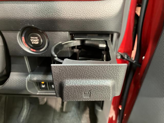 ハスラーJスタイル CDステレオ スマートキー シートヒーター衝突被害軽減ブレーキ CDステレオ オートエアコン HIDヘッドランプ オートライト 前席シートヒーター スマートキー 電動格納式ミラー エコアイドル タイヤ4本新品交換済み(滋賀県)の中古車