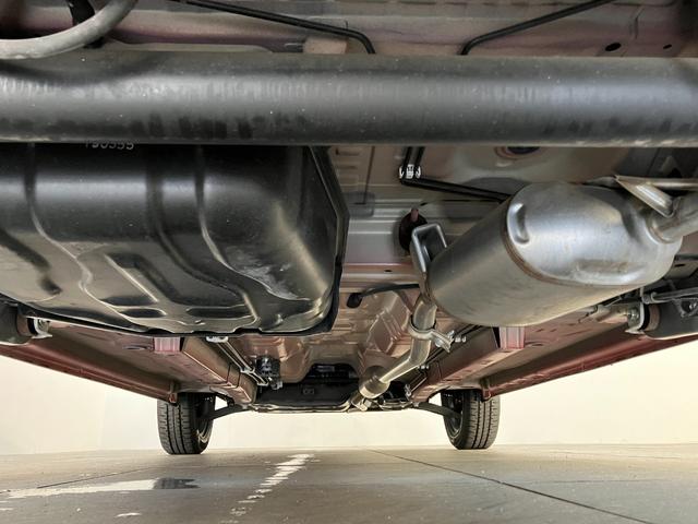 ハスラーJスタイル CDステレオ スマートキー シートヒーター衝突被害軽減ブレーキ CDステレオ オートエアコン HIDヘッドランプ オートライト 前席シートヒーター スマートキー 電動格納式ミラー エコアイドル タイヤ4本新品交換済み(滋賀県)の中古車