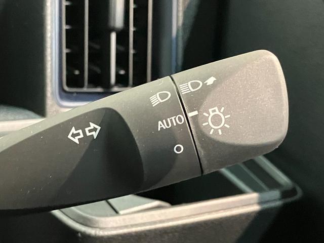 タントＸ　コーナーセンサー　シートヒーター　ＬＥＤ　届出済未使用車衝突被害軽減ブレーキ　コーナーセンサー　バックカメラ（ナビ装着時用）　左側電動スライドドア　前席シートヒーター　電動パーキングブレーキ　ＬＥＤ　オートライト　オートエアコン　スマートキー　エコアイドル（滋賀県）の中古車