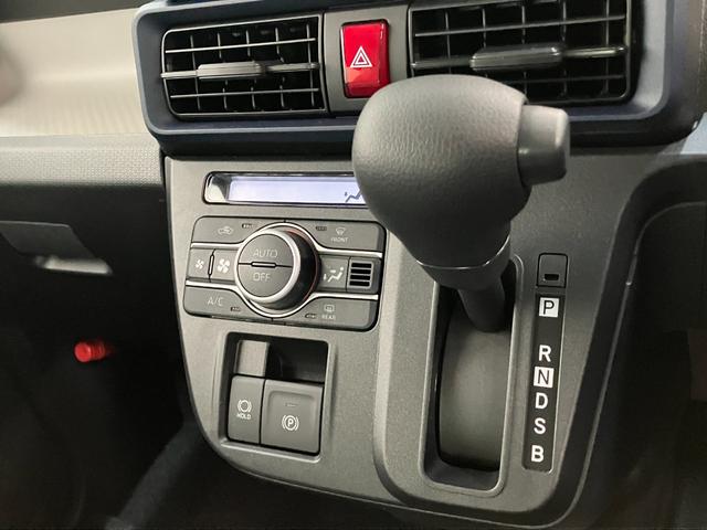 タントＸ　コーナーセンサー　シートヒーター　ＬＥＤ　届出済未使用車衝突被害軽減ブレーキ　コーナーセンサー　バックカメラ（ナビ装着時用）　左側電動スライドドア　前席シートヒーター　電動パーキングブレーキ　ＬＥＤ　オートライト　オートエアコン　スマートキー　エコアイドル（滋賀県）の中古車