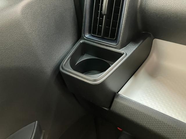 タントＸ　コーナーセンサー　シートヒーター　ＬＥＤ　届出済未使用車衝突被害軽減ブレーキ　コーナーセンサー　バックカメラ（ナビ装着時用）　左側電動スライドドア　前席シートヒーター　電動パーキングブレーキ　ＬＥＤ　オートライト　オートエアコン　スマートキー　エコアイドル（滋賀県）の中古車