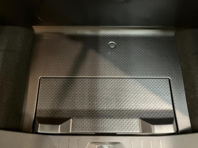 トールＧ　ＳＡ２　４ＷＤ　フルセグナビ　パノラマカメラ　車検整備付衝突被害軽減ブレーキ　フルセグナビ　パノラマカメラ　ＤＶＤ再生　Ｂｌｕｅｔｏｏｔｈ　ＵＳＢ　ドラレコ　ＥＴＣ　クルーズコントロール　両側電動スライドドア　オートライト　オートエアコン　エコアイドル（滋賀県）の中古車