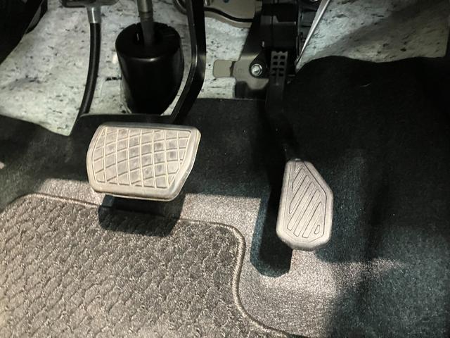 タントX 9型ディスプレイオーディオ パーキングアシスト ドラレコ衝突被害軽減ブレーキ コーナーセンサー 9型ディスプレイオーディオ フルセグ Bluetooth USB パノラマカメラ パーキングアシスト ドラレコ 左側電動スライドドア 前席シートヒーター LED(滋賀県)の中古車