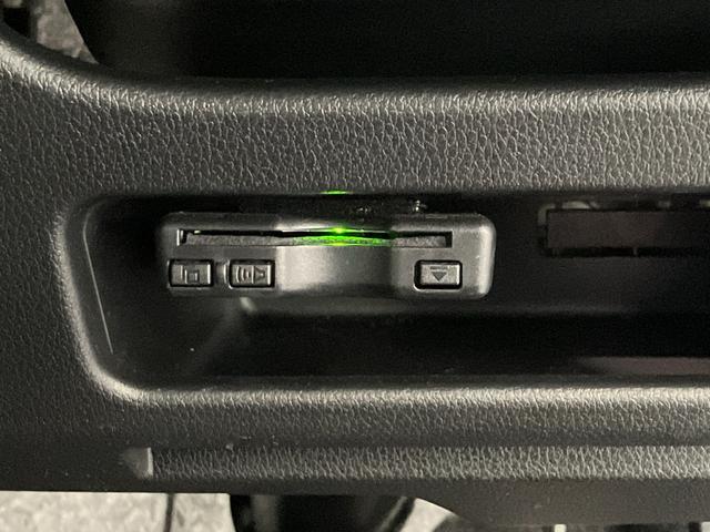 ムーヴキャンバスストライプスＧ　９型ディスプレイオーディオ　レーダークルコン衝突被害軽減ブレーキ　コーナーセンサー　９型ディスプレイオーディオ　フルセグ　Ｂｌｕｅｔｏｏｔｈ　ＵＳＢ　パノラマカメラ　両側電動スライドドア　前席シートヒーター　ＬＥＤ　レーダークルーズコントロール（滋賀県）の中古車