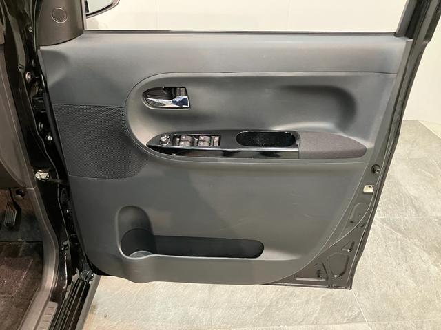 タントカスタムＲＳ　ＳＡ　８型ナビ　後席モニター　バックカメラ衝突被害軽減ブレーキ　ターボ　８型フルセグナビ　Ｂｌｕｅｔｏｏｔｈ　ＤＶＤ再生　ＵＳＢ　バックカメラ　フリップダウンモニター　ＥＴＣ　両側電動スライドドア　ＬＥＤ　スマートキー　エコアイドル（滋賀県）の中古車