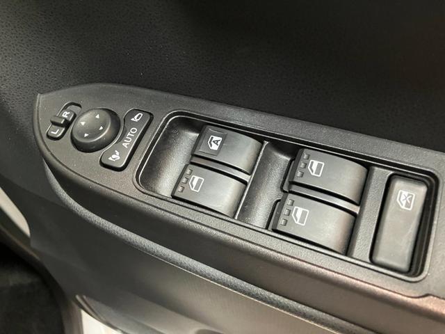 タントカスタムＲＳ　８型フルセグナビ　バックカメラ　車検整備付衝突被害軽減ブレーキ　コーナーセンサー　ターボ　８型フルセグナビ　Ｂｌｕｅｔｏｏｔｈ　ＤＶＤ再生　ＵＳＢ　バックカメラ　ＴＶコントロール　両側電動スライドドア　前席シートヒーター　ＬＥＤ　クルコン（滋賀県）の中古車