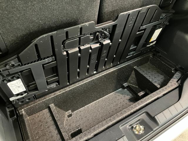 タントカスタムＲＳ　８型フルセグナビ　バックカメラ　車検整備付衝突被害軽減ブレーキ　コーナーセンサー　ターボ　８型フルセグナビ　Ｂｌｕｅｔｏｏｔｈ　ＤＶＤ再生　ＵＳＢ　バックカメラ　ＴＶコントロール　両側電動スライドドア　前席シートヒーター　ＬＥＤ　クルコン（滋賀県）の中古車