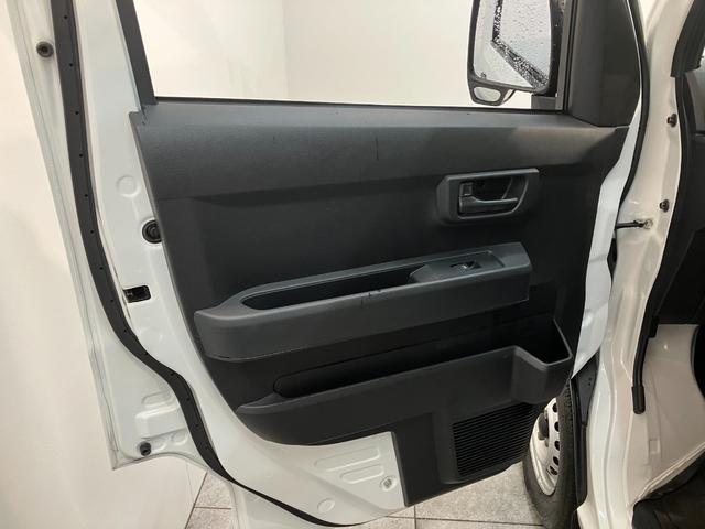 ハイゼットカーゴＤＸ　４ＷＤ　ドラレコ　キーレス　前席パワーウインドウ衝突被害軽減ブレーキ　スマアシ　コーナーセンサー　キーレス　前席パワーウインドウ　ＡＭ／ＦＭステレオ　ドラレコ　両側スライドドア　パートタイム４ＷＤ（滋賀県）の中古車