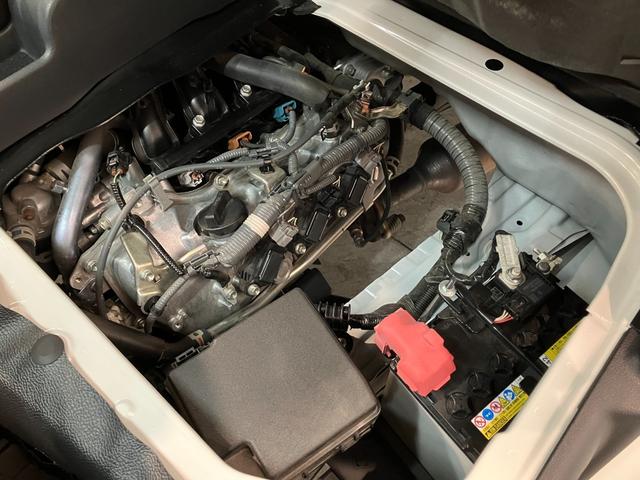 ハイゼットカーゴＤＸ　４ＷＤ　ドラレコ　キーレス　前席パワーウインドウ衝突被害軽減ブレーキ　スマアシ　コーナーセンサー　キーレス　前席パワーウインドウ　ＡＭ／ＦＭステレオ　ドラレコ　両側スライドドア　パートタイム４ＷＤ（滋賀県）の中古車