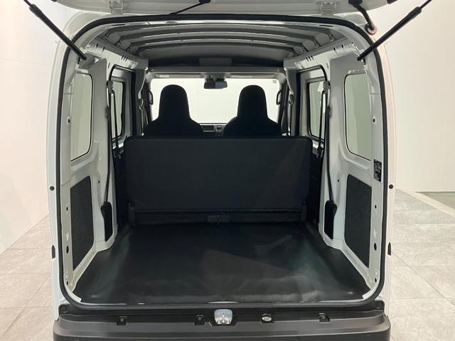 ハイゼットカーゴDX 4WD コーナーセンサー キーレスエントリー衝突被害軽減ブレーキ スマアシ コーナーセンサー 前席パワーウインドウ AM/FMステレオ 両側スライドドア パートタイム4WD オートライト マニュアルレベリング(滋賀県)の中古車