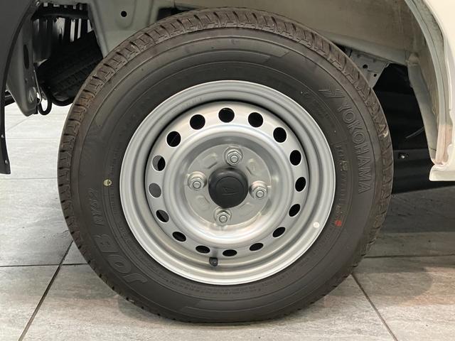 ハイゼットカーゴDX 4WD コーナーセンサー キーレスエントリー衝突被害軽減ブレーキ スマアシ コーナーセンサー 前席パワーウインドウ AM/FMステレオ 両側スライドドア パートタイム4WD オートライト マニュアルレベリング(滋賀県)の中古車