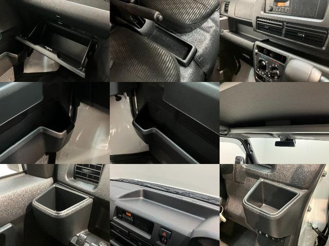 ハイゼットカーゴDX 4WD コーナーセンサー キーレスエントリー衝突被害軽減ブレーキ スマアシ コーナーセンサー 前席パワーウインドウ AM/FMステレオ 両側スライドドア パートタイム4WD オートライト マニュアルレベリング(滋賀県)の中古車