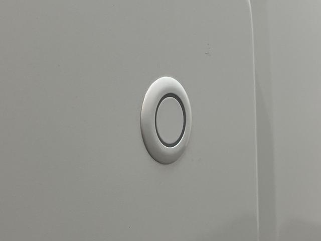 ハイゼットカーゴDX 4WD コーナーセンサー キーレスエントリー衝突被害軽減ブレーキ スマアシ コーナーセンサー 前席パワーウインドウ AM/FMステレオ 両側スライドドア パートタイム4WD オートライト マニュアルレベリング(滋賀県)の中古車