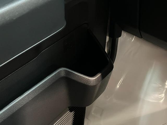 ハイゼットカーゴDX 4WD コーナーセンサー キーレスエントリー衝突被害軽減ブレーキ スマアシ コーナーセンサー 前席パワーウインドウ AM/FMステレオ 両側スライドドア パートタイム4WD オートライト マニュアルレベリング(滋賀県)の中古車