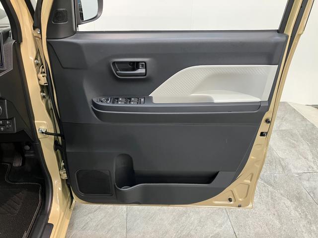 タントＸ　コーナーセンサー　シートヒーター　左側電動スライドドア衝突被害軽減ブレーキ　コーナーセンサー　バックカメラ（ナビ装着時用）　左側電動スライドドア　前席シートヒーター　電動パーキングブレーキ　ＬＥＤ　オートライト　オートエアコン　スマートキー　エコアイドル（滋賀県）の中古車