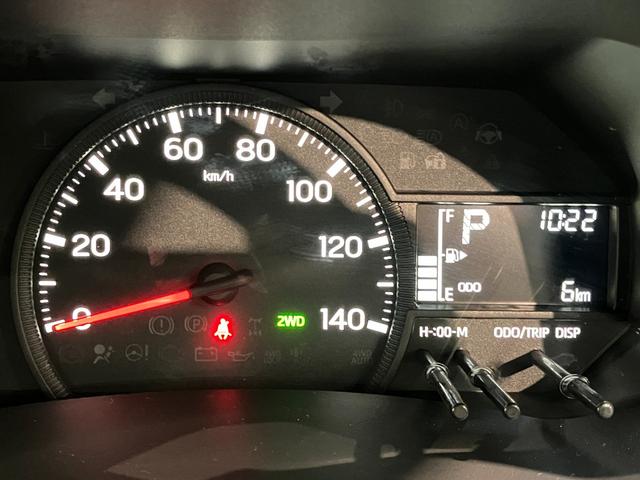 ハイゼットトラックスタンダード 4WD コーナーセンサー 届出済未使用車衝突被害軽減ブレーキ コーナーセンサー パートタイム4WD AM/FMラジオ マニュアルエアコン マニュアルレベリング オートライト(滋賀県)の中古車