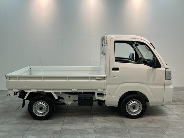 ハイゼットトラックスタンダード 4WD コーナーセンサー 届出済未使用車衝突被害軽減ブレーキ コーナーセンサー パートタイム4WD AM/FMラジオ マニュアルエアコン マニュアルレベリング オートライト(滋賀県)の中古車