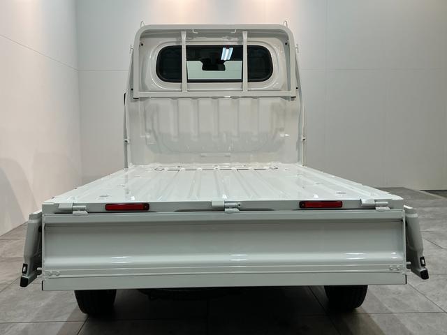 ハイゼットトラックスタンダード 4WD コーナーセンサー 届出済未使用車衝突被害軽減ブレーキ コーナーセンサー パートタイム4WD AM/FMラジオ マニュアルエアコン マニュアルレベリング オートライト(滋賀県)の中古車