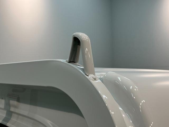 ハイゼットトラックスタンダード 4WD コーナーセンサー 届出済未使用車衝突被害軽減ブレーキ コーナーセンサー パートタイム4WD AM/FMラジオ マニュアルエアコン マニュアルレベリング オートライト(滋賀県)の中古車