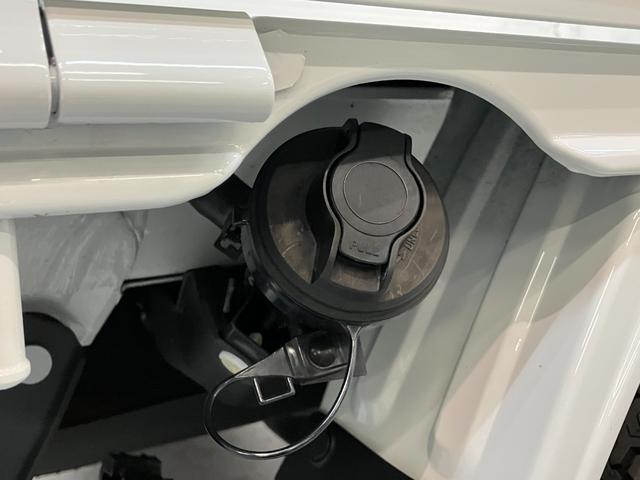 ハイゼットトラックスタンダード 4WD コーナーセンサー 届出済未使用車衝突被害軽減ブレーキ コーナーセンサー パートタイム4WD AM/FMラジオ マニュアルエアコン マニュアルレベリング オートライト(滋賀県)の中古車