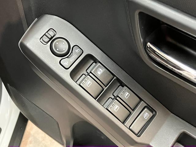 タフトG コーナーセンサー シートヒーター クルーズコントロール衝突被害軽減ブレーキ コーナーセンサー バックカメラ(ナビ装着時用) 前席シートヒーター 電動パーキング スカイフィールトップ LED レーダークルーズコントロール スマートキー エコアイドル(滋賀県)の中古車