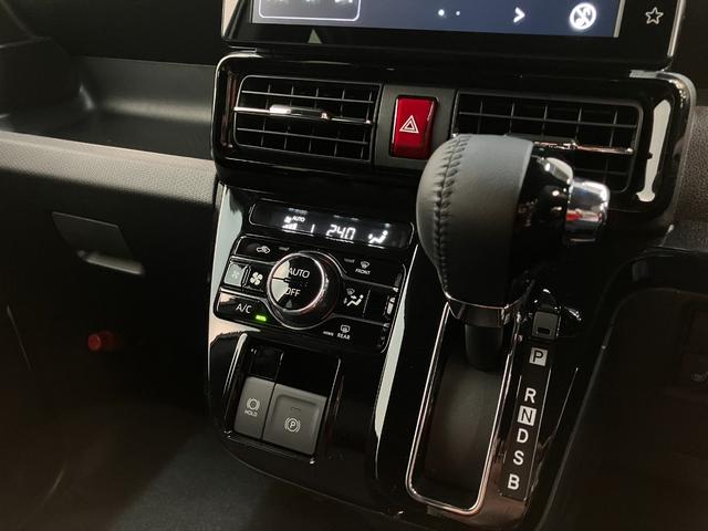 タントカスタムＲＳ　９型ディスプレイオーディオ　届出済未使用車衝突被害軽減ブレーキ　コーナーセンサー　９型ディスプレイオーディオ　フルセグ　Ｂｌｕｅｔｏｏｔｈ　ＵＳＢ　バックカメラ　両側電動スライドドア　前席シートヒーター　ＬＥＤ　スマートキー　電動パーキング（滋賀県）の中古車