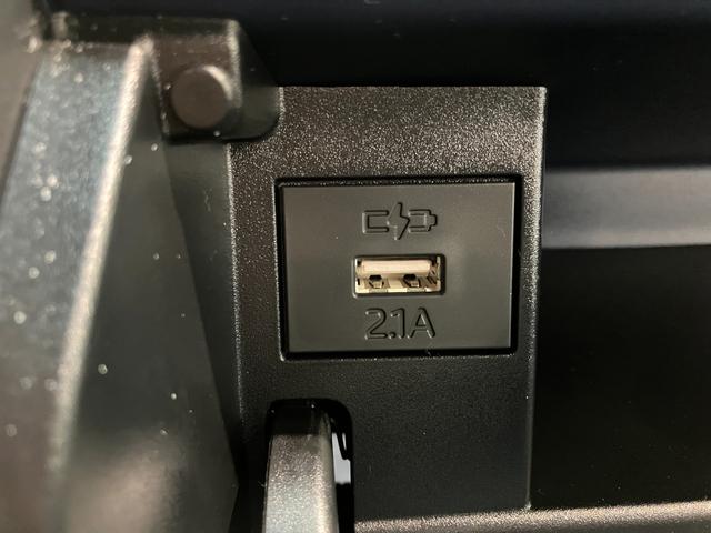 タントカスタムＲＳ　９型ディスプレイオーディオ　届出済未使用車衝突被害軽減ブレーキ　コーナーセンサー　９型ディスプレイオーディオ　フルセグ　Ｂｌｕｅｔｏｏｔｈ　ＵＳＢ　バックカメラ　両側電動スライドドア　前席シートヒーター　ＬＥＤ　スマートキー　電動パーキング（滋賀県）の中古車