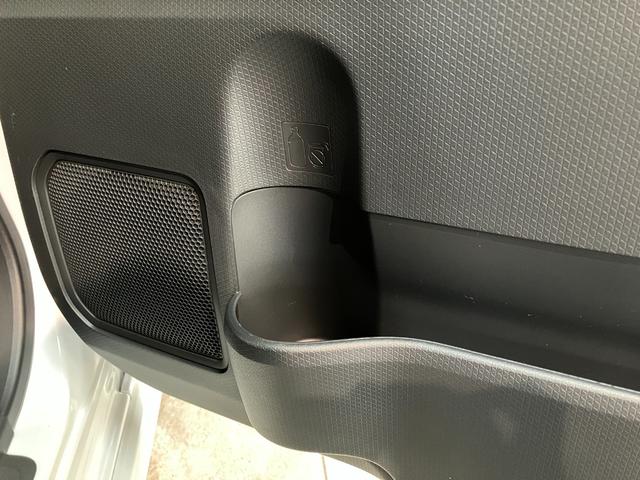 タントカスタムＲＳ　９型ディスプレイオーディオ　届出済未使用車衝突被害軽減ブレーキ　コーナーセンサー　９型ディスプレイオーディオ　フルセグ　Ｂｌｕｅｔｏｏｔｈ　ＵＳＢ　バックカメラ　両側電動スライドドア　前席シートヒーター　ＬＥＤ　スマートキー　電動パーキング（滋賀県）の中古車