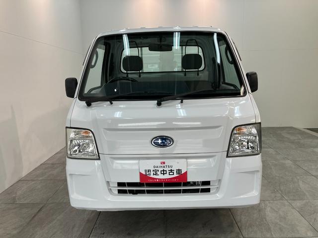 サンバートラックTB 5MT 4WD エアコン 荷台作業灯 車検整備付5MT パートタイム4WD AM/FMラジオ マニュアルエアコン マニュアルレベリング 荷台作業灯(滋賀県)の中古車